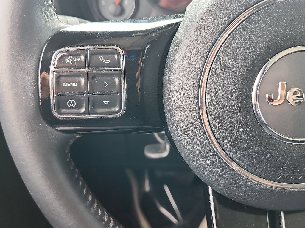 Used 2017 Jeep Wrangler Unlimited Sahara image 19