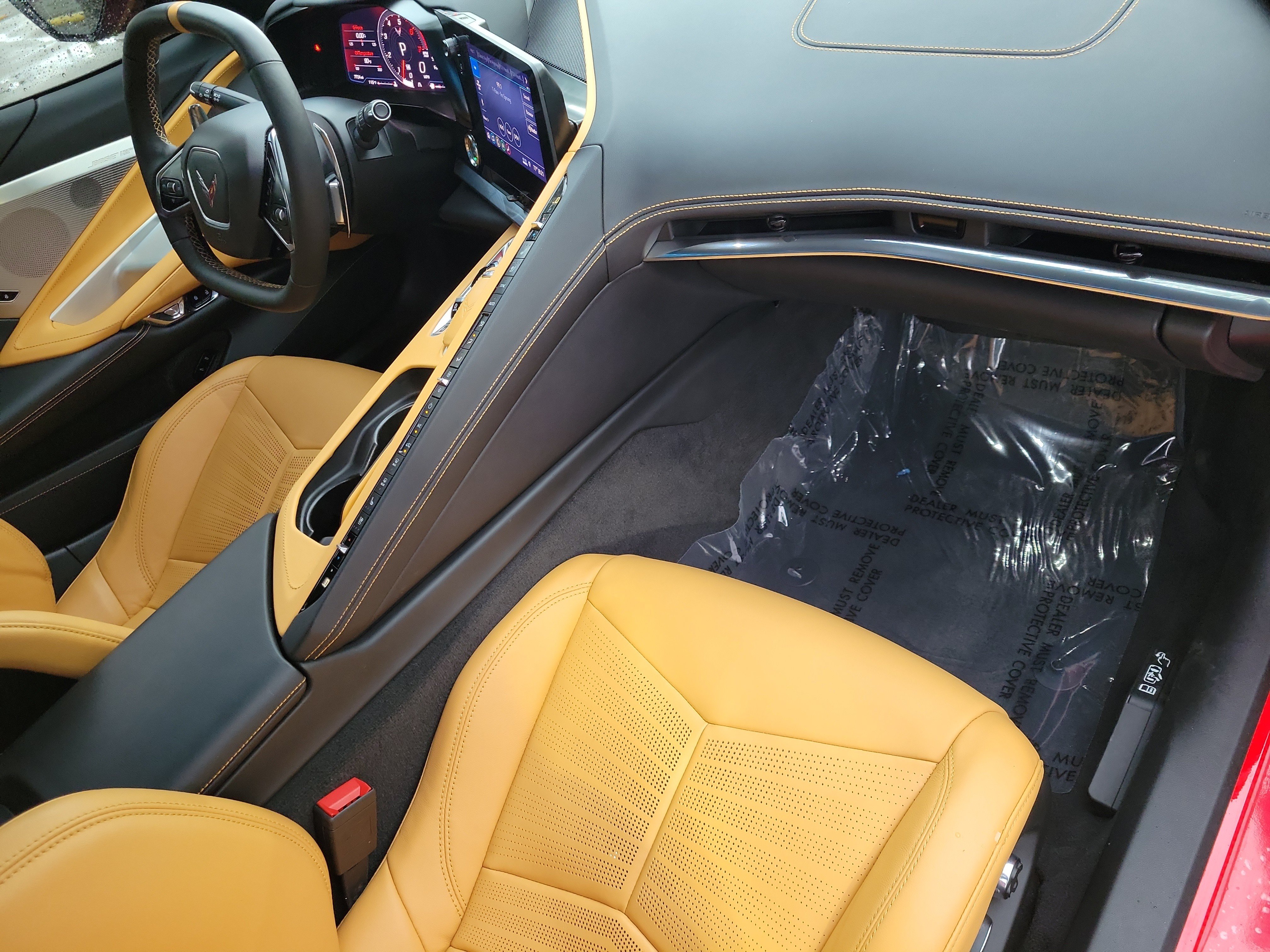 Used 2020 Chevrolet Corvette Stingray Preferred Cpe w/ 2LT Preferred Equipment Group RWD image 8