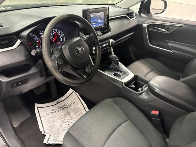 Used 2020 Toyota RAV4 XLE AWD/4WD image 15