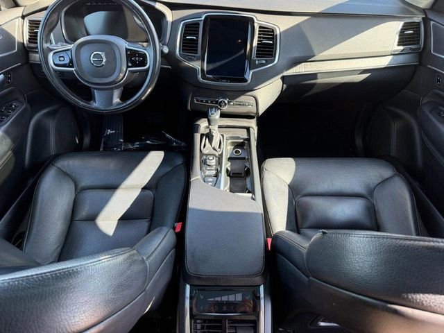 Used 2020 Volvo XC90 T6 Momentum AWD/4WD image 14