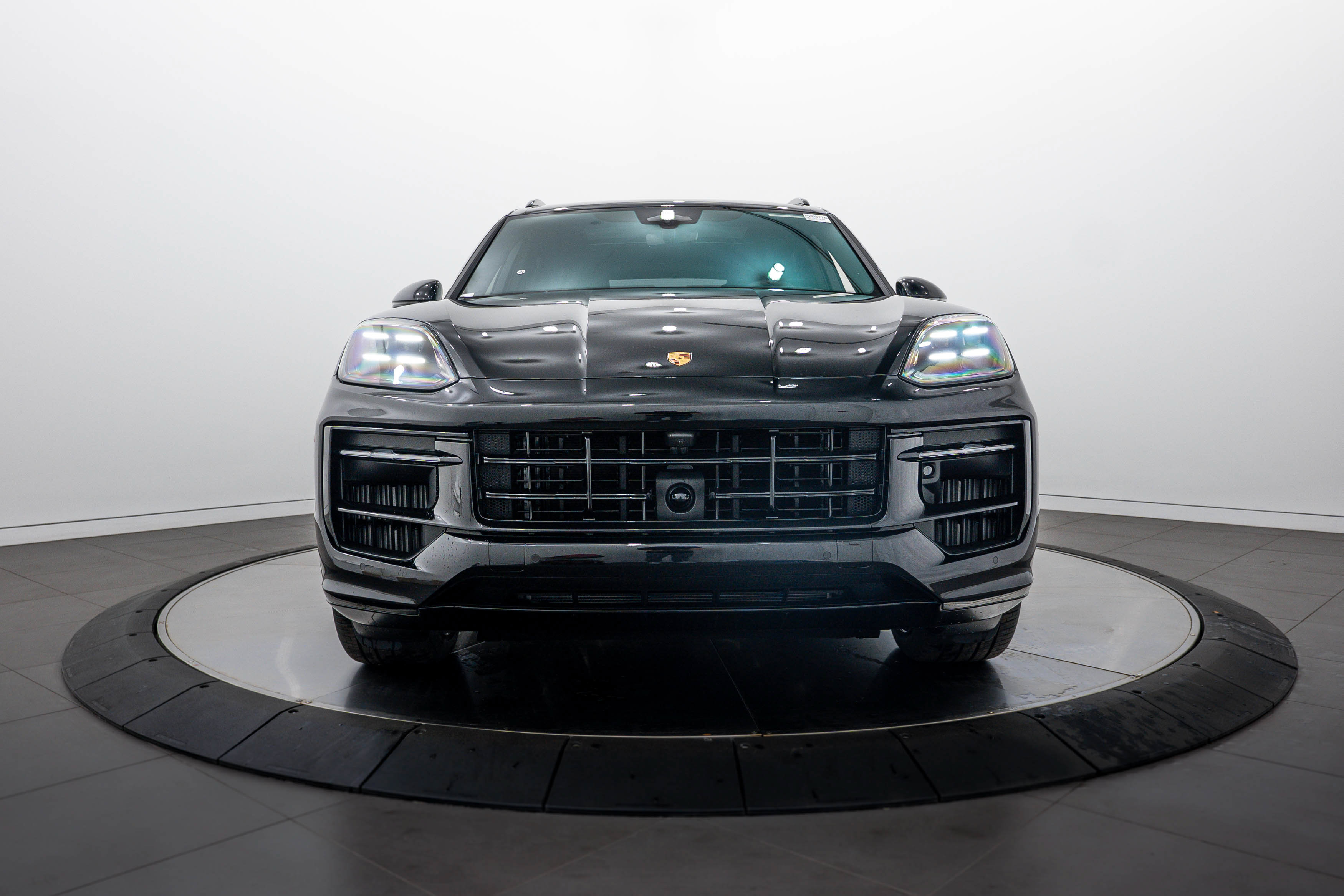 New 2026 Porsche Cayenne GTS AWD/4WD image 10
