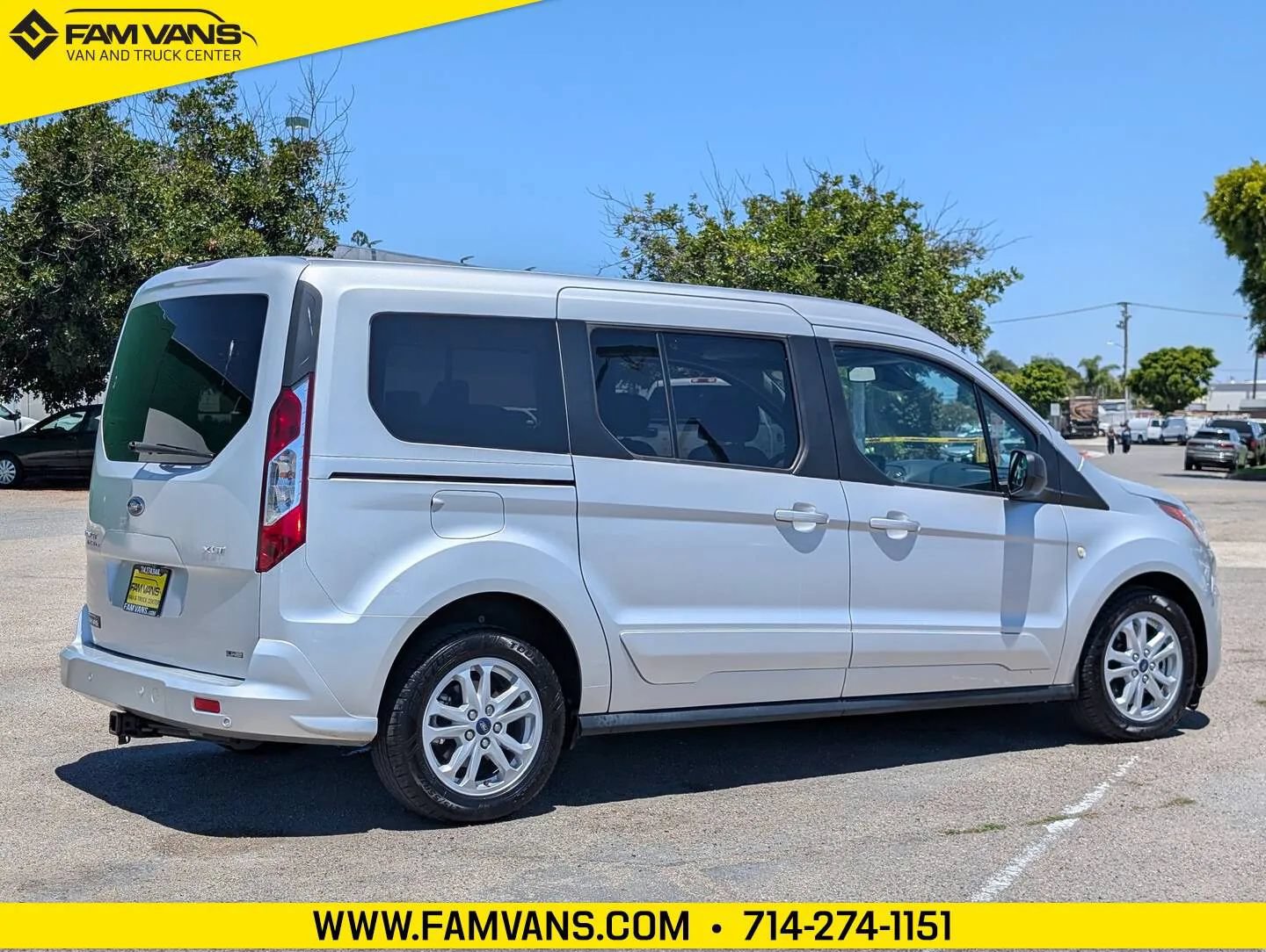 Used 2020 Ford Transit Connect XLT FWD image 7