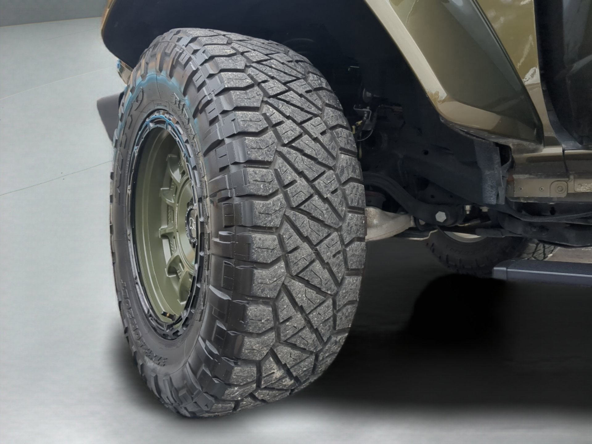 Used 2024 Ford Bronco Raptor w/ Interior Carbon Fiber Pack 6 image 65