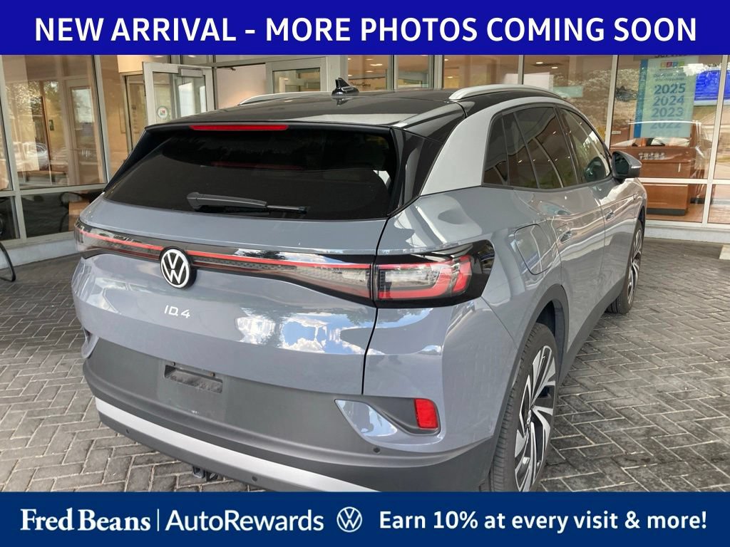 Used 2025 Volkswagen ID.4 Pro S Plus AWD/4WD image 6