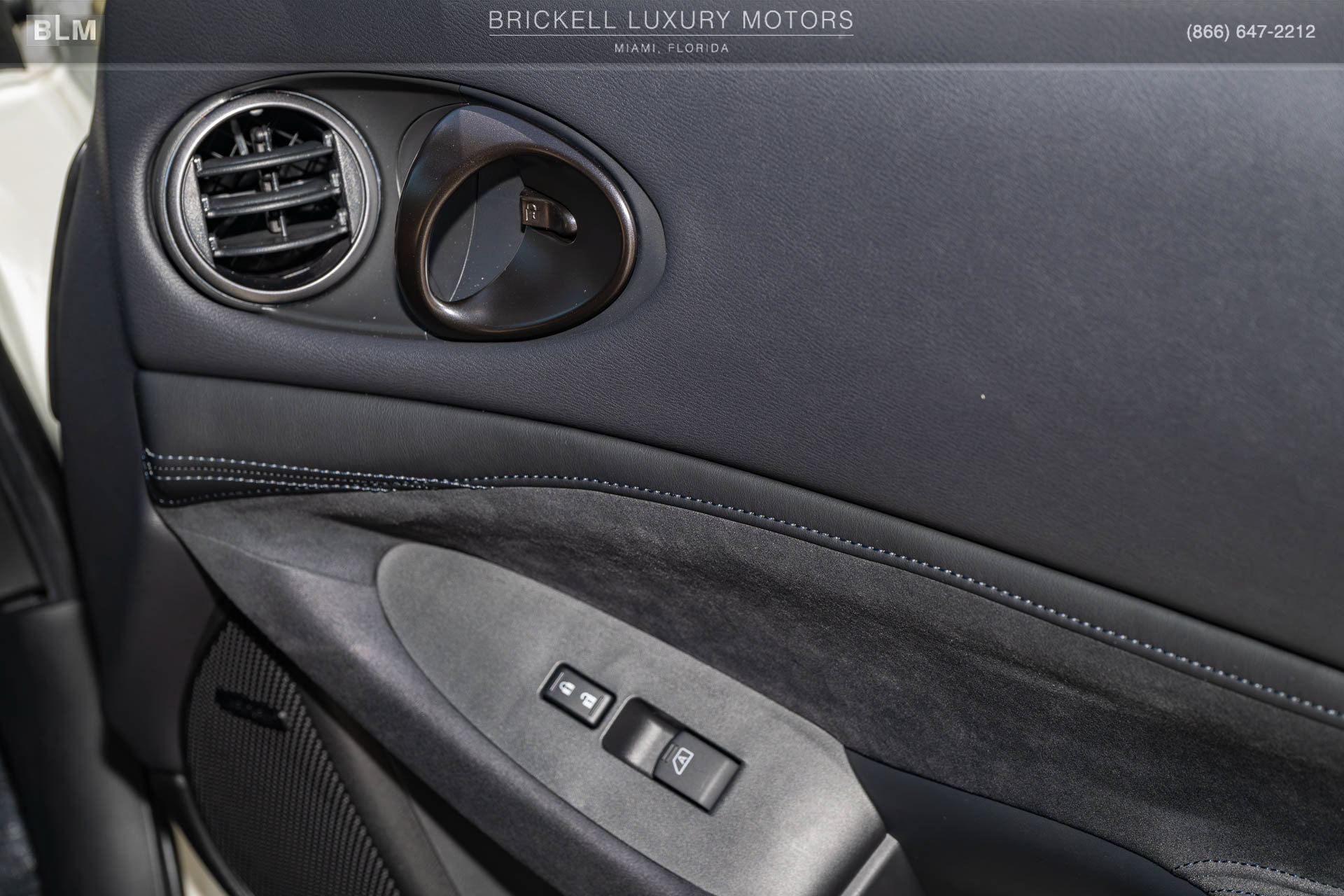 Used 2025 Nissan Z NISMO w/ Floor Mat Package RWD image 61