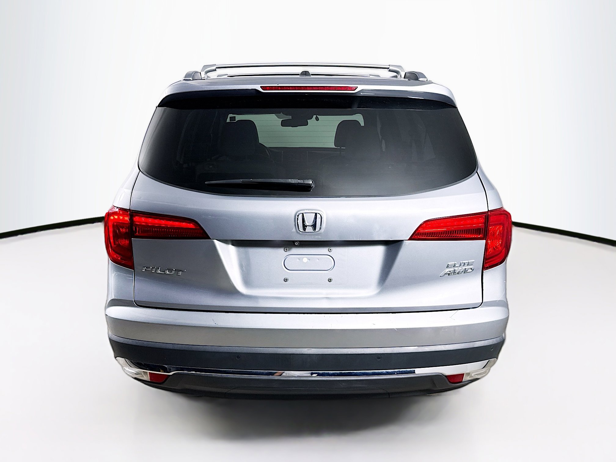 Used 2017 Honda Pilot Elite image 34