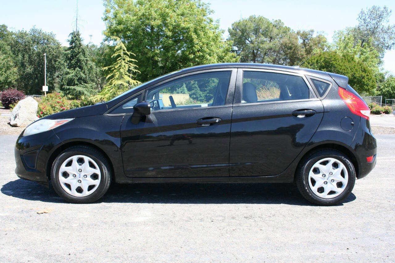 Used 2012 Ford Fiesta S FWD image 8