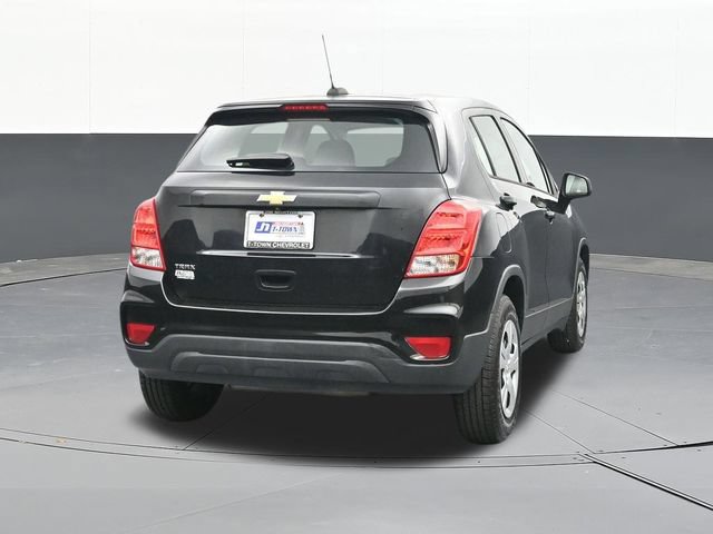 Used 2017 Chevrolet Trax LS FWD image 12