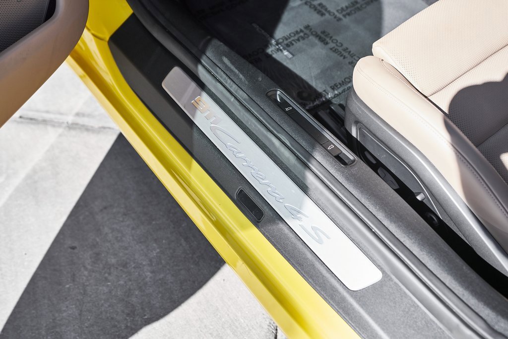 Used 2022 Porsche 911 Carrera 4S image 30