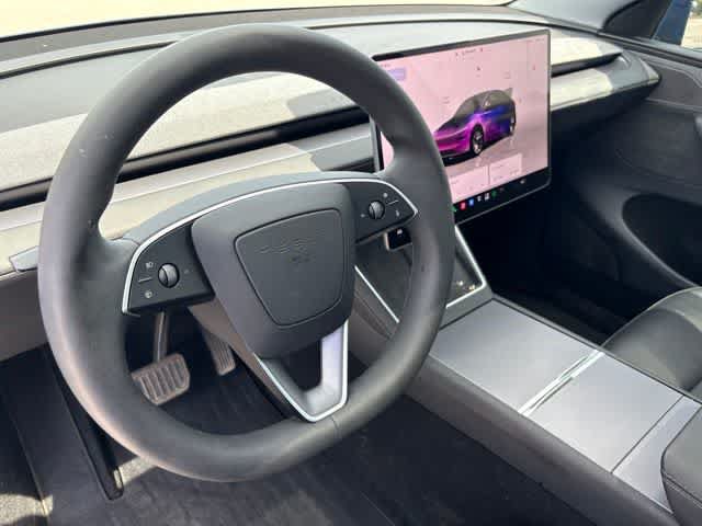 Used 2026 Tesla Model Y AWD image 10