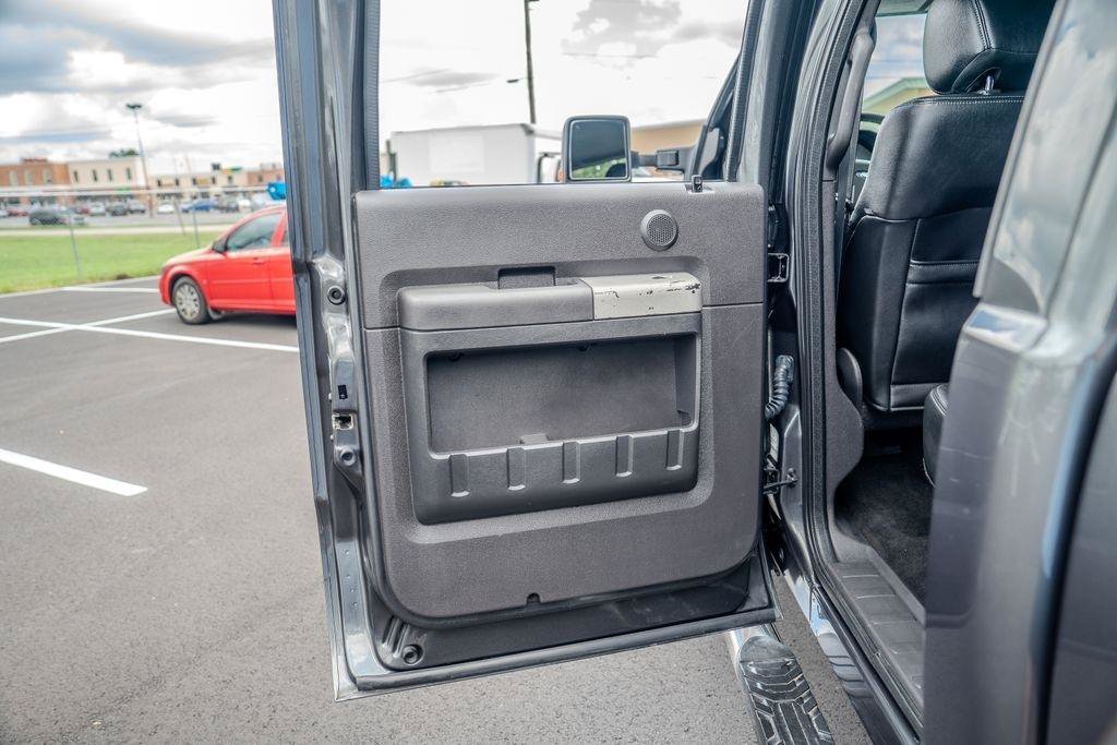 Used 2016 Ford F250 Lariat AWD/4WD image 16