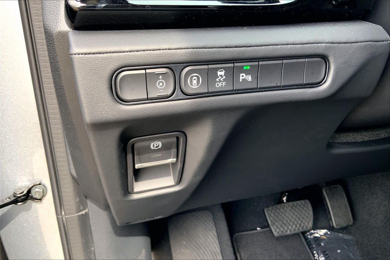 Used 2026 Acura MDX w/ Technology Package FWD image 36