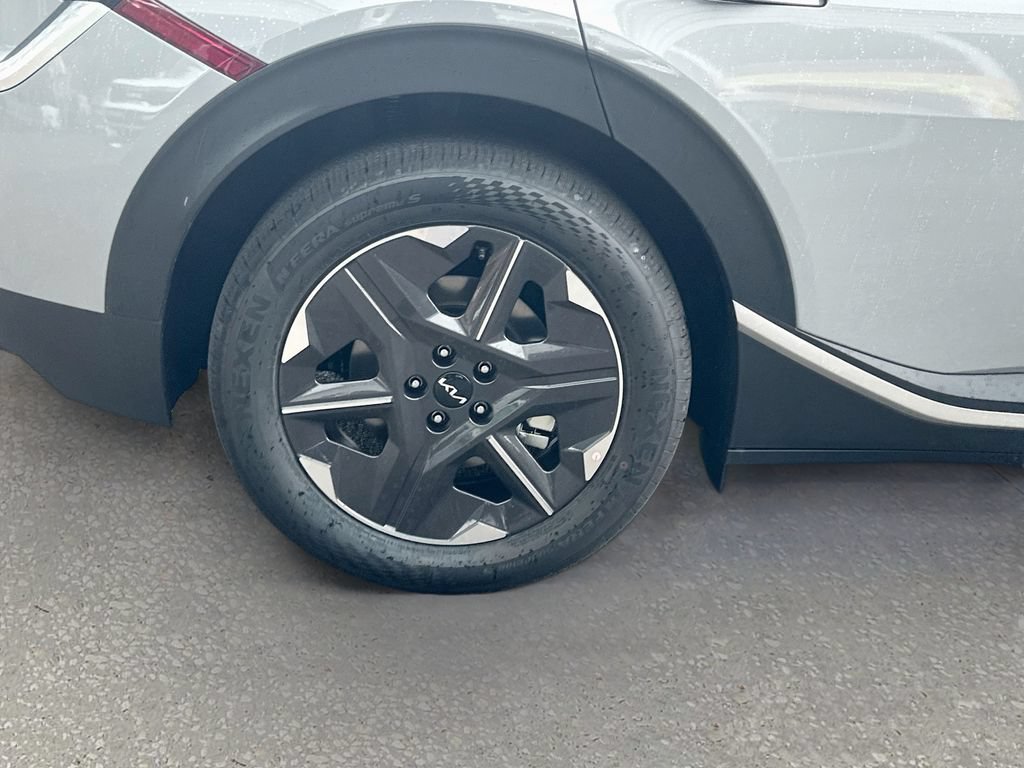 New 2026 Kia EV6 Light RWD image 30