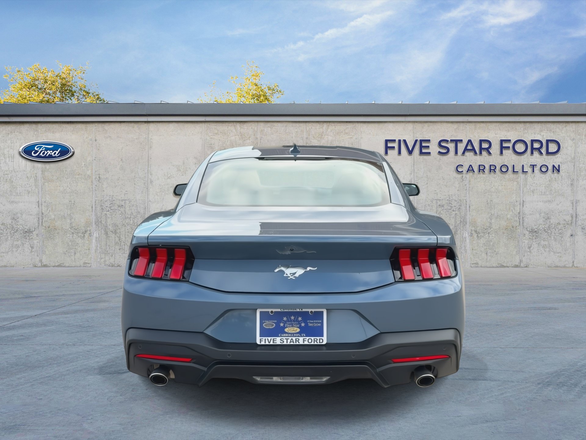 Used 2024 Ford Mustang Coupe RWD image 7