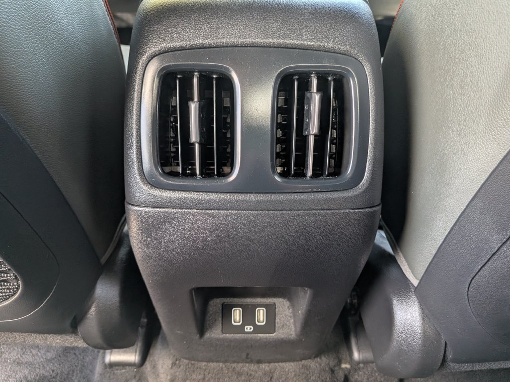 Used 2023 Hyundai Santa Cruz Limited AWD/4WD image 15