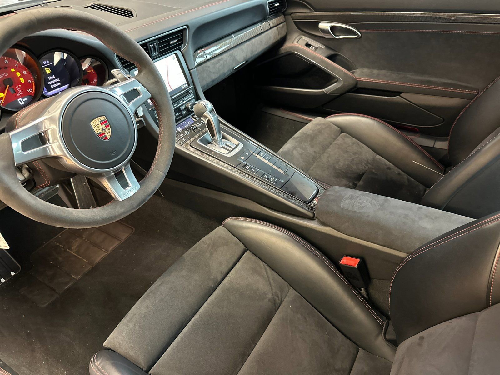 Used 2015 Porsche 911 GT3 image 9