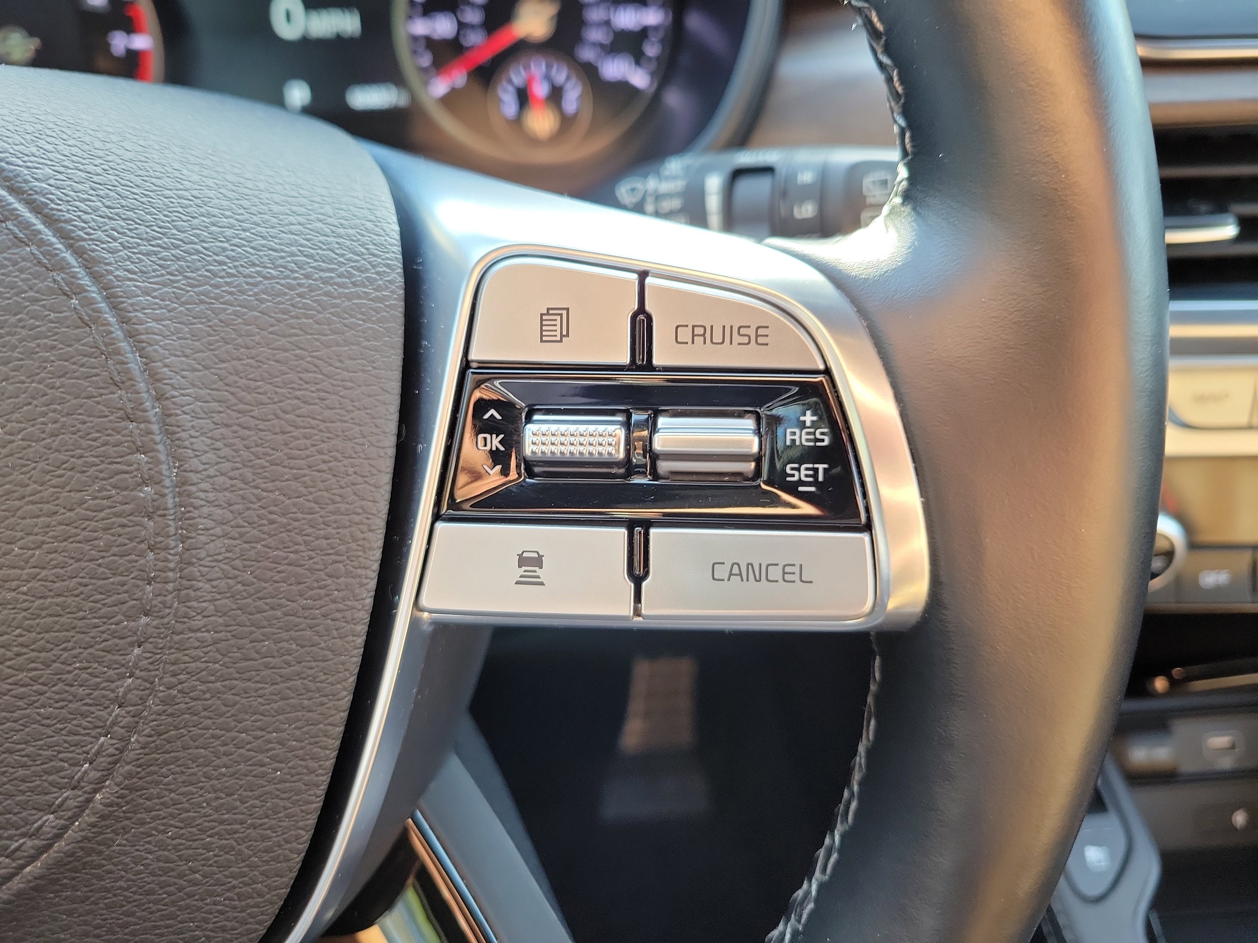 Used 2021 Kia Telluride SX w/ SX Prestige Package image 30