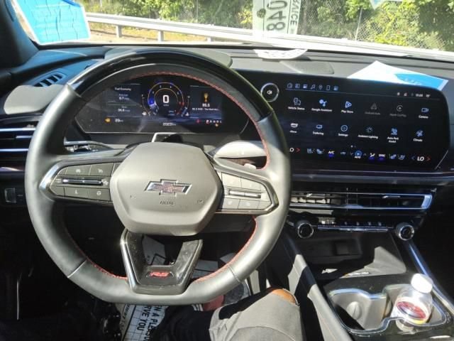 Used 2024 Chevrolet Traverse RS FWD image 4