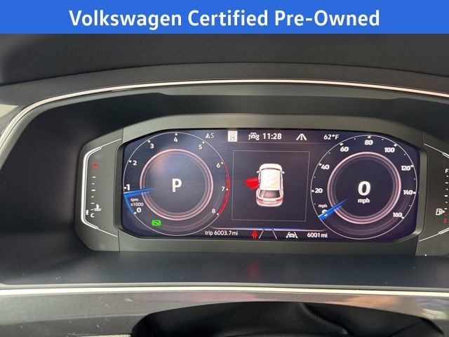 Certified 2024 Volkswagen Tiguan SEL R-Line image 23