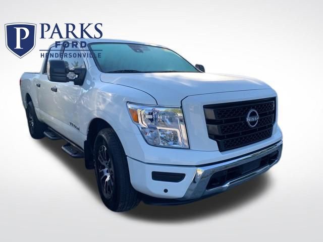 Used 2024 Nissan Titan SV w/ SV Convenience Package
