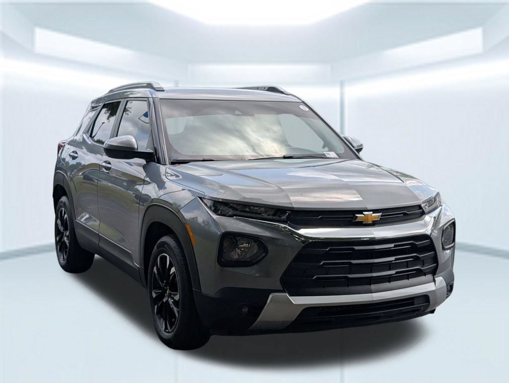 Used 2023 Chevrolet TrailBlazer LT FWD image 9