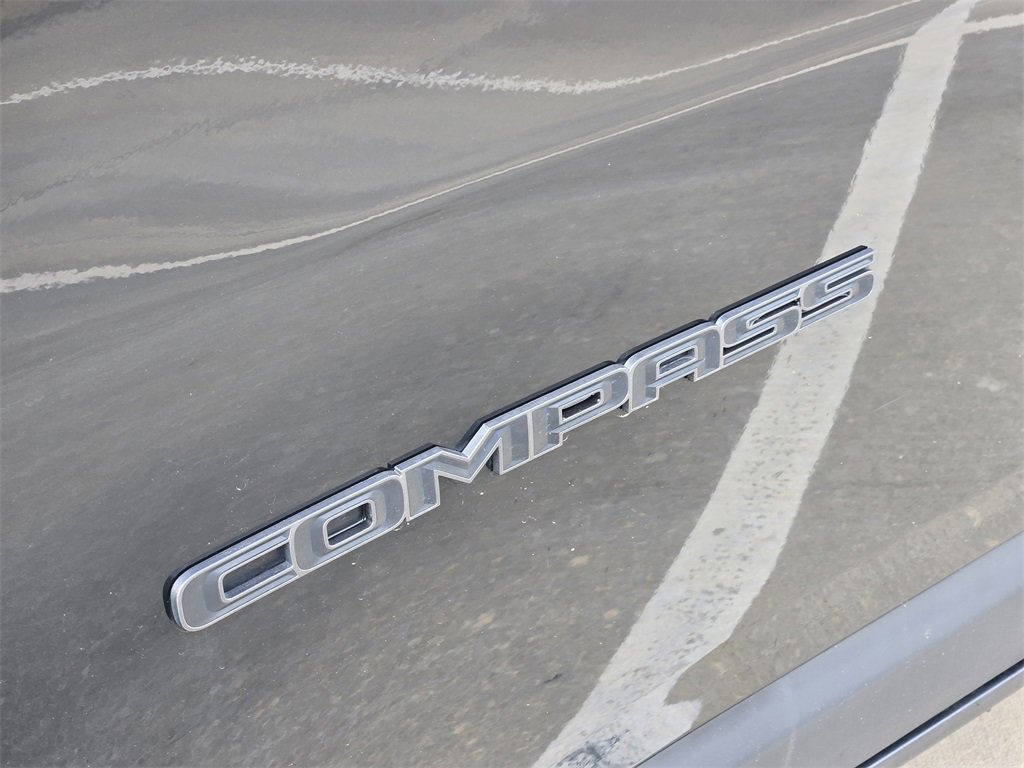 Used 2024 Jeep Compass Trailhawk image 13