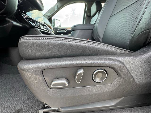 New 2025 GMC Sierra 2500 Denali w/ Denali Reserve Package image 14