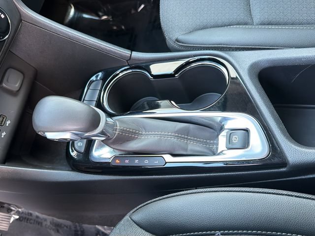 Used 2024 Buick Encore GX Preferred FWD image 24