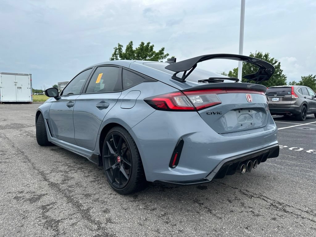 Used 2024 Honda Civic Type R image 9