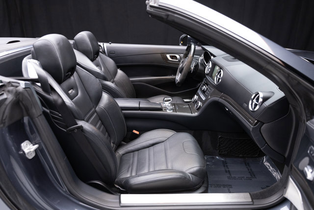 Used 2015 Mercedes-Benz SL 63 AMG w/ Driver Assistance Package image 74