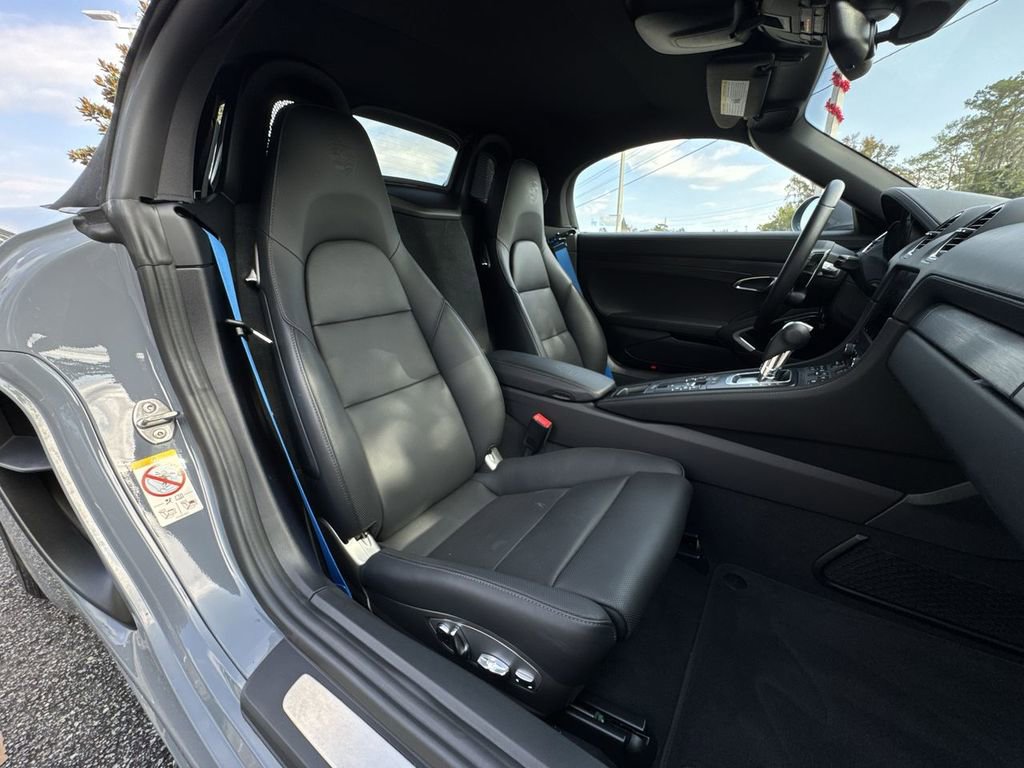 Used 2025 Porsche 718 Boxster GTS image 29