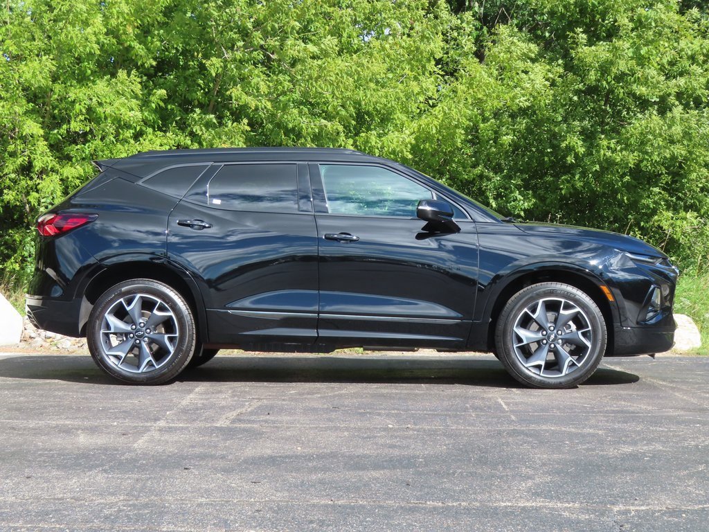 Certified 2022 Chevrolet Blazer RS w/ Enhanced Convenience Package image 2