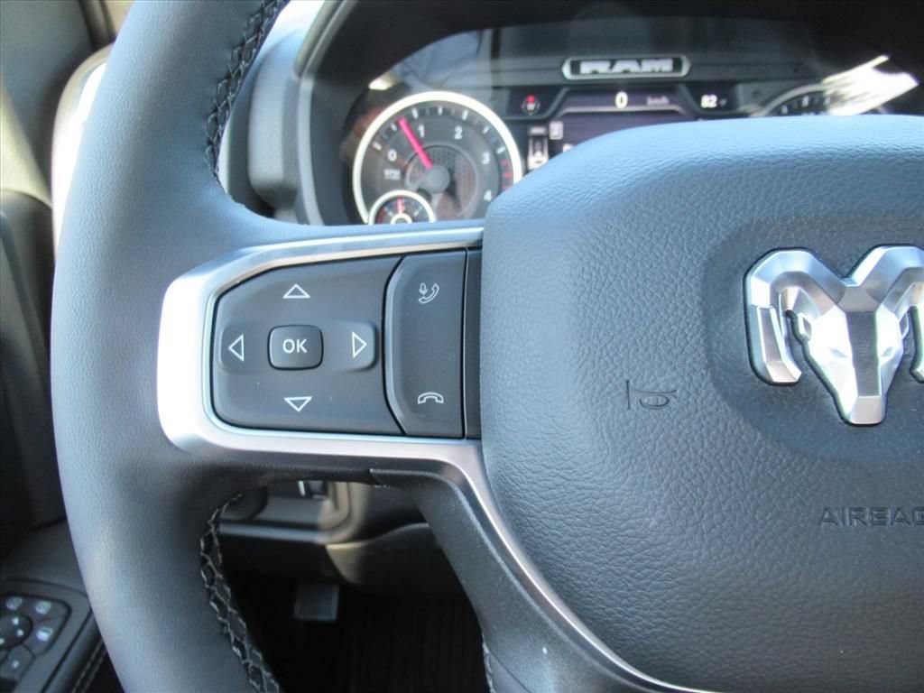 New 2026 RAM 3500 Big Horn AWD/4WD image 23