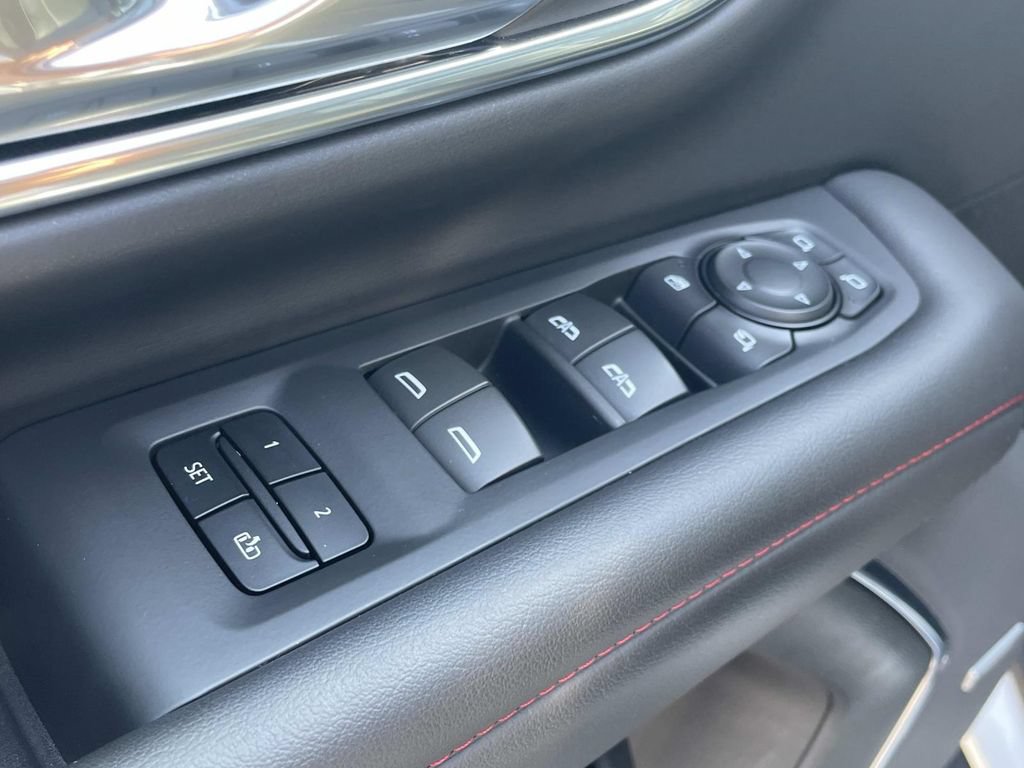 Used 2024 Chevrolet Tahoe RST w/ Luxury Package RWD image 19
