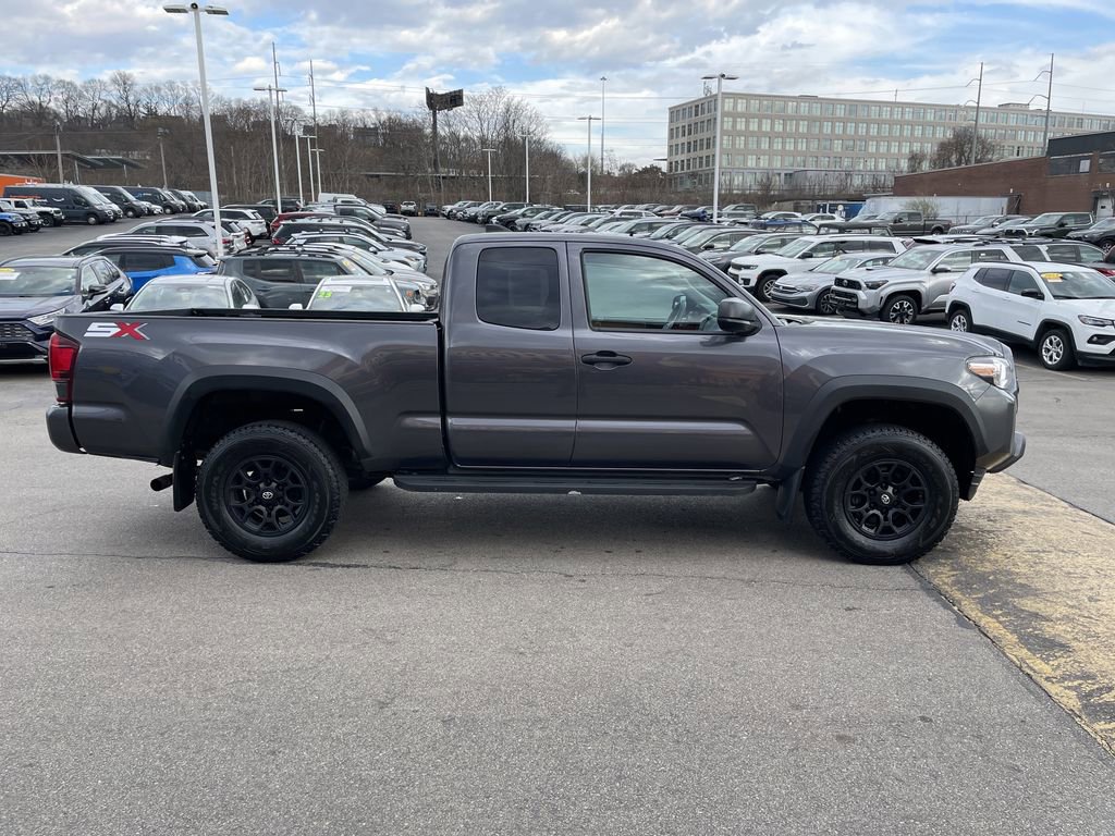Certified 2020 Toyota Tacoma SR w/ SX Package AWD/4WD image 7