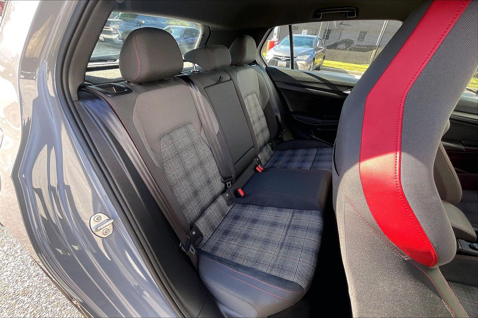 Used 2024 Volkswagen GTI S FWD image 31