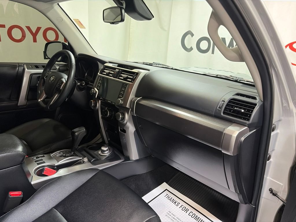Used 2022 Toyota 4Runner TRD Sport w/ Technology Package AWD/4WD image 11