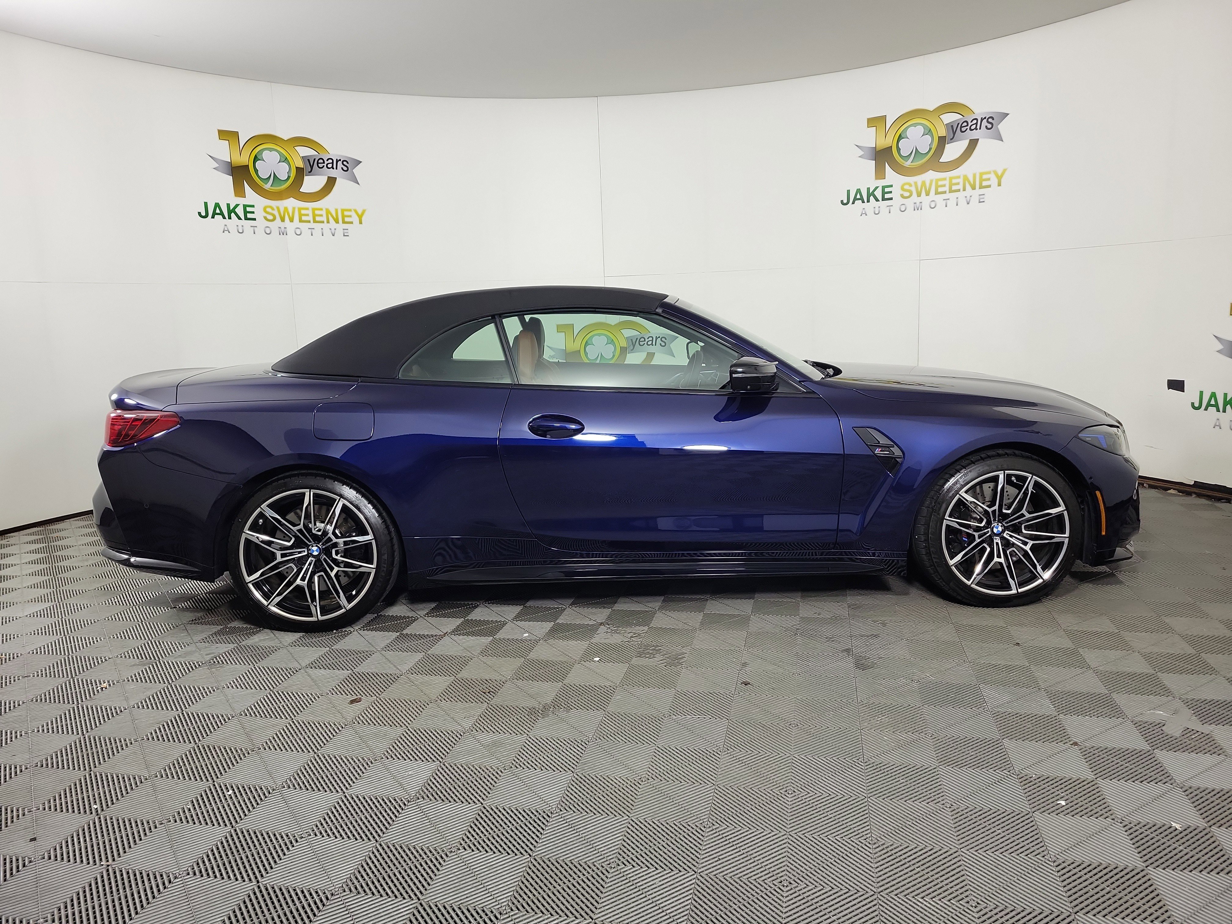 Used 2025 BMW M4 xDrive Competition w/ Executive Package image 8