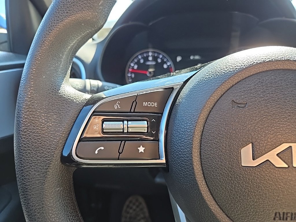 Certified 2024 Kia Forte LXS FWD image 13
