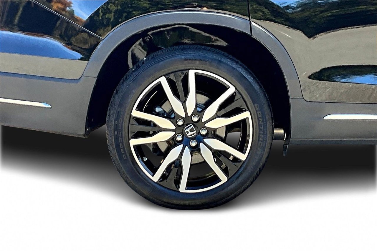 Used 2022 Honda Pilot Elite image 37