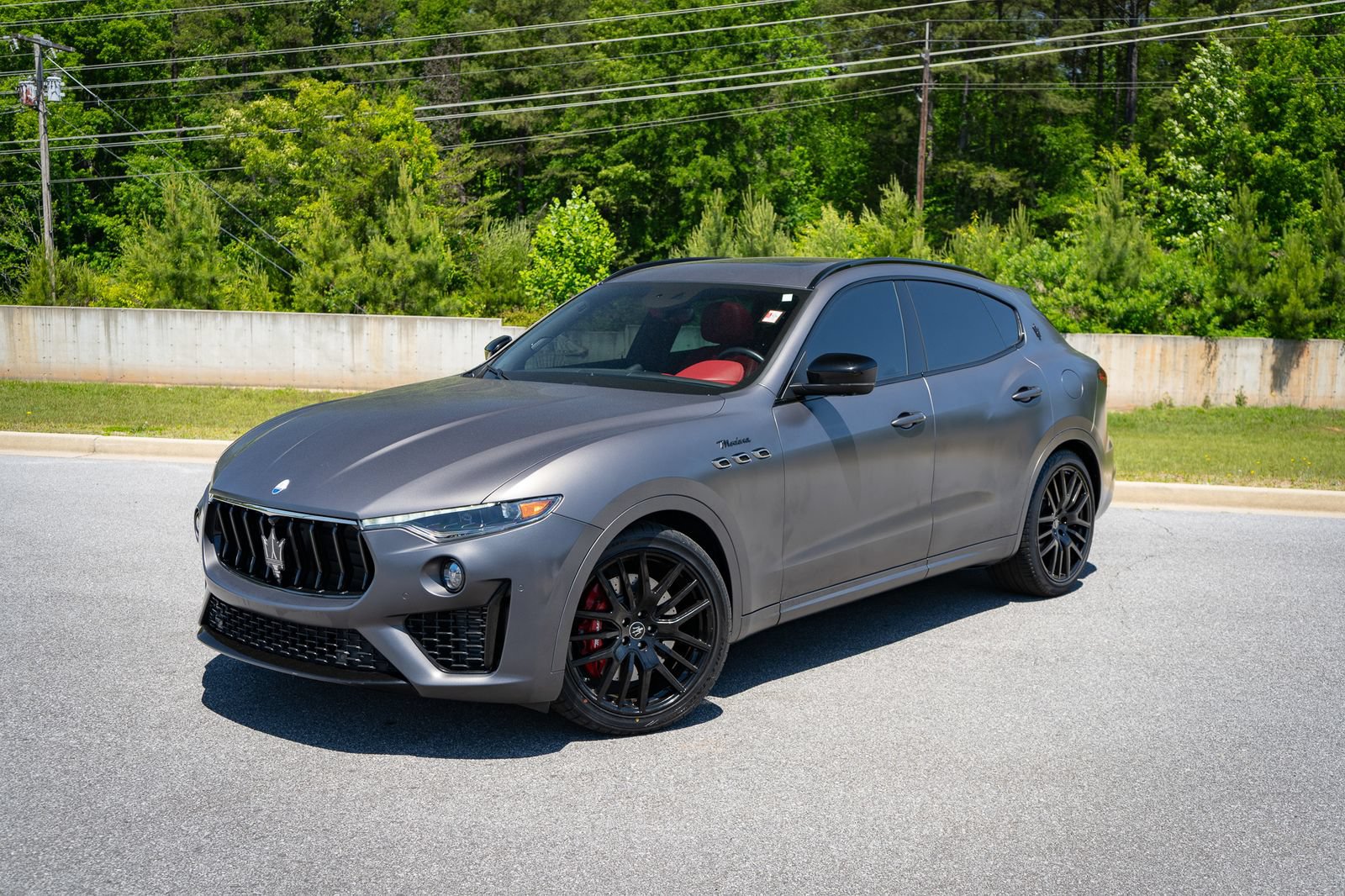 Used 2022 Maserati Levante Modena AWD/4WD image 4
