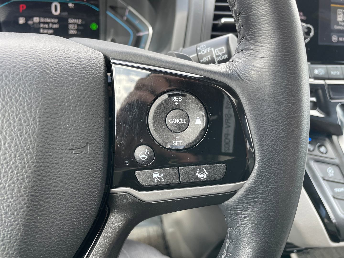 Used 2023 Honda Odyssey Elite image 37