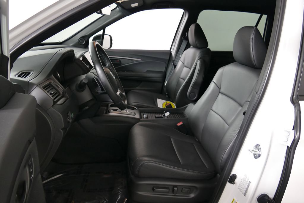 Used 2023 Honda Passport EX-L image 18