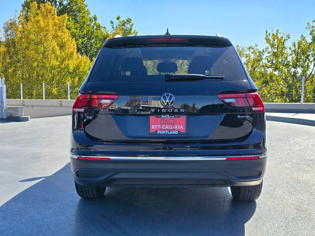 Used 2022 Volkswagen Tiguan SE image 4