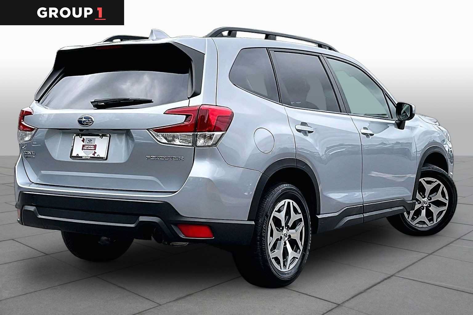 Certified 2023 Subaru Forester Premium AWD/4WD image 13