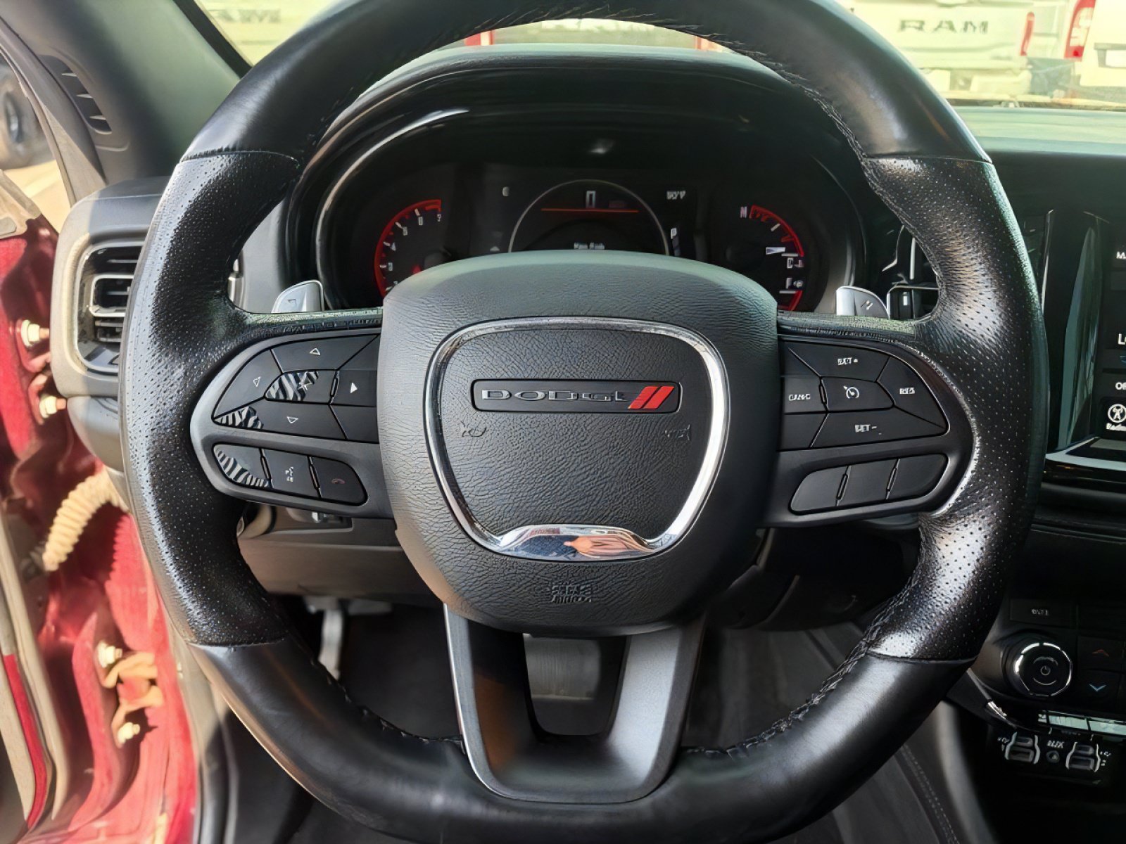 Used 2022 Dodge Durango GT w/ Blacktop Package RWD image 13