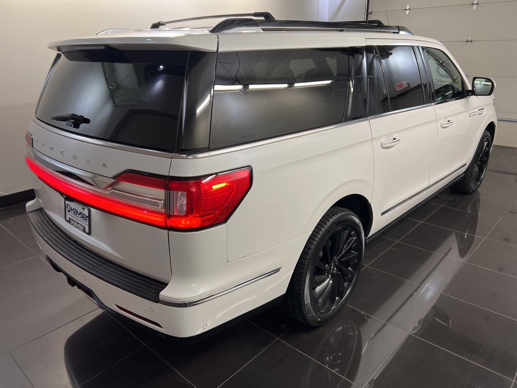 Used 2020 Lincoln Navigator L Reserve w/ Equipment Group 208A Reserve image 7