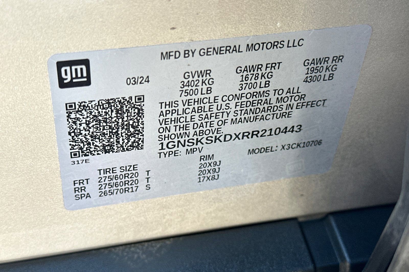 Used 2024 Chevrolet Tahoe Premier AWD/4WD image 43