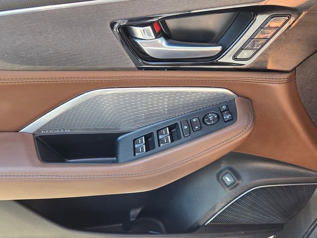 Used 2023 Acura MDX SH-AWD w/ Advance Package image 35