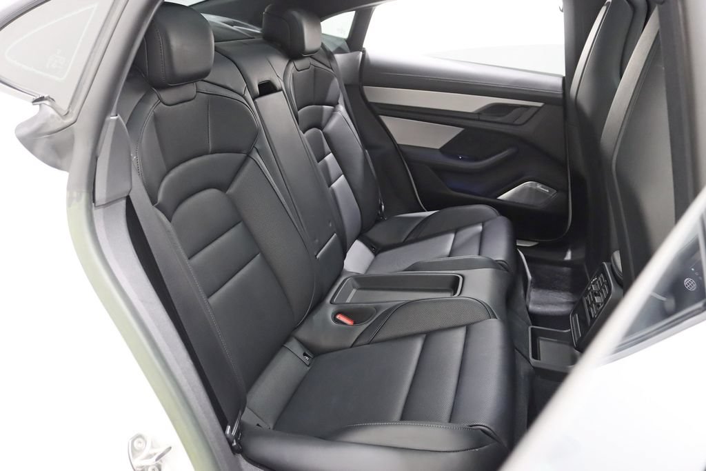 Used 2023 Porsche Taycan 4S AWD/4WD image 28